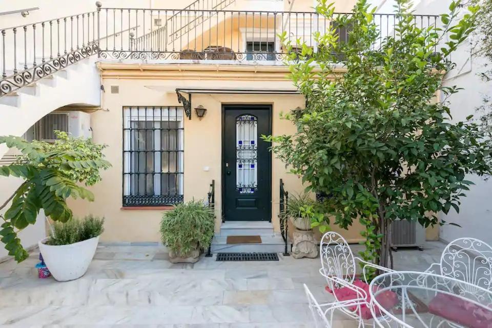 Apartamento Con Patio Малага Екстер'єр фото